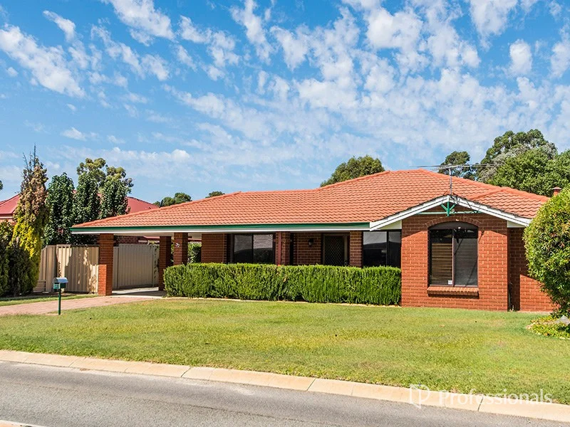 32 Timberlane Crescent, Beechboro WA 6063