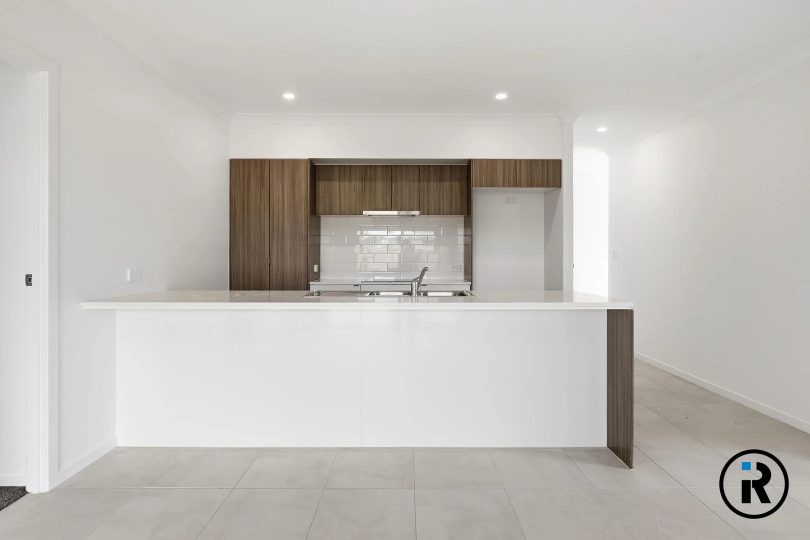 Additional image 8 of 1/11 Grace Close, White Rock QLD 4306