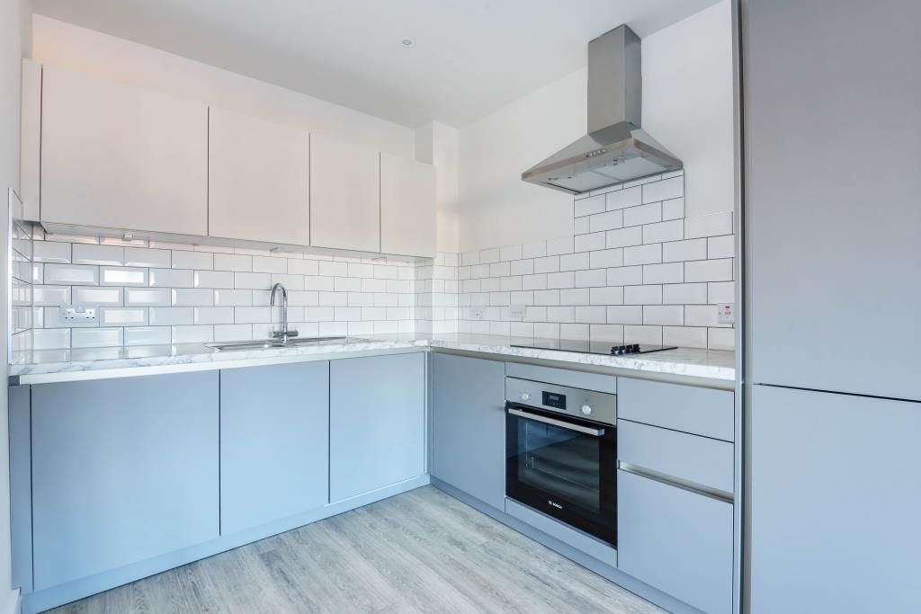 2 bed flat to rentBrackley, Helene Close NN13 photo 4