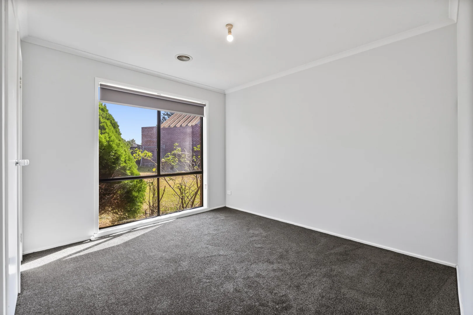 Additional image 11 of 27 Verona Drive, Taylors Lakes VIC 3038