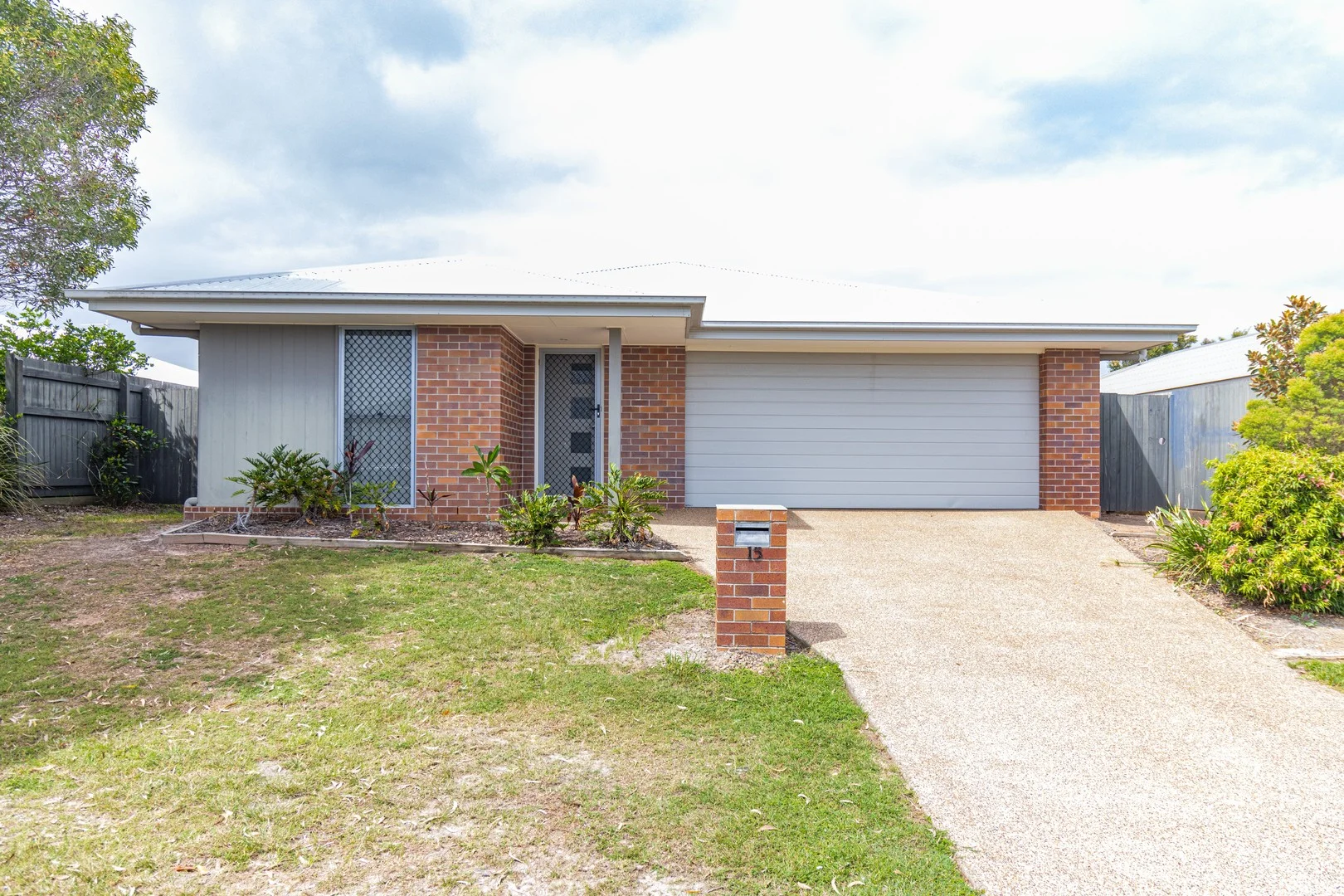 15 Maunsell Street, Urraween QLD 4655