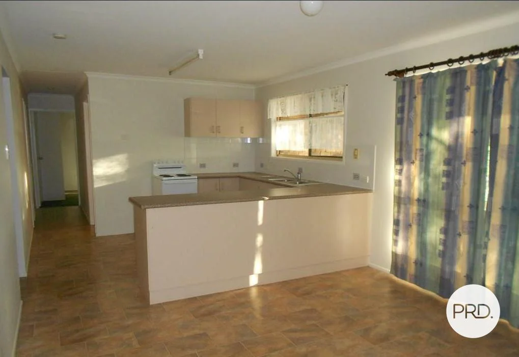 Additional image 6 of 1/35 Watt Street, West Gladstone QLD 4680