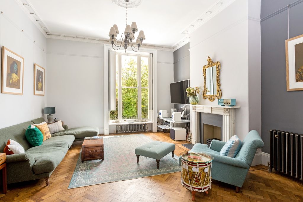 Additional image 8 of 5 bed town house to rentLansdown Parade, Cheltenham GL50
