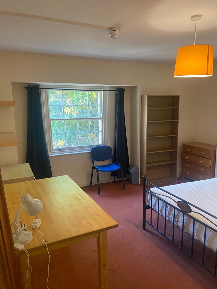 Room in a Shared House, Clifton, BS8, N1 7GU photo 5