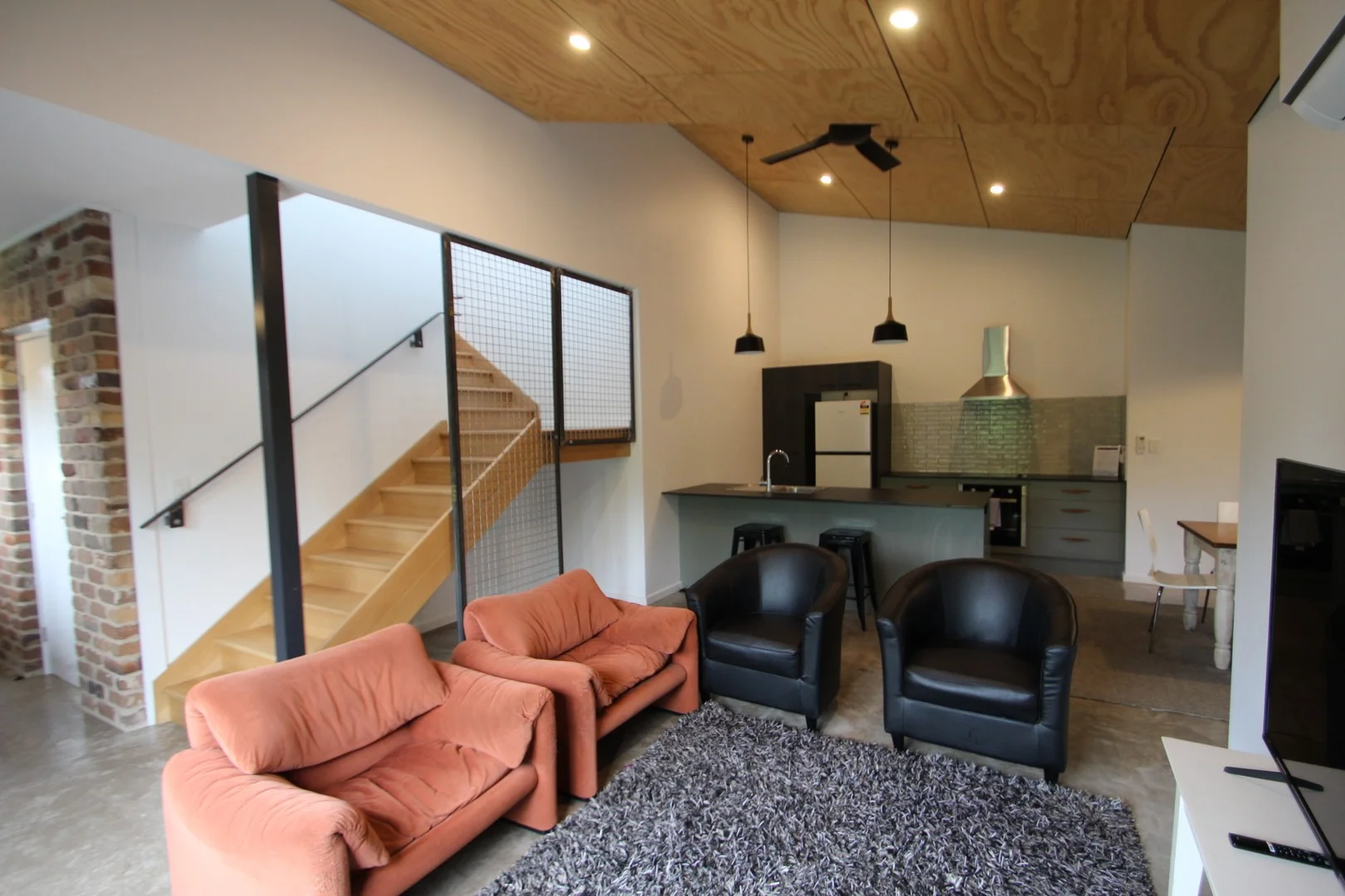 1/27 Bourke Street, Singleton NSW 2330