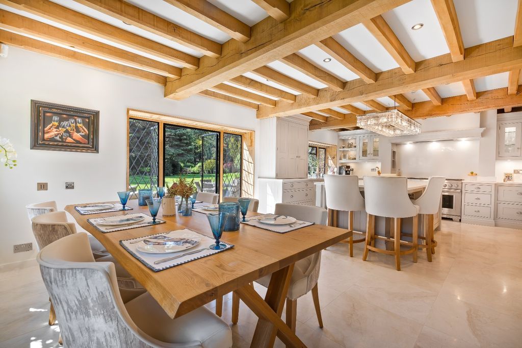 Additional image 3 of 7 bed detached house to rentWestwood Road, Windlesham, Surrey GU20