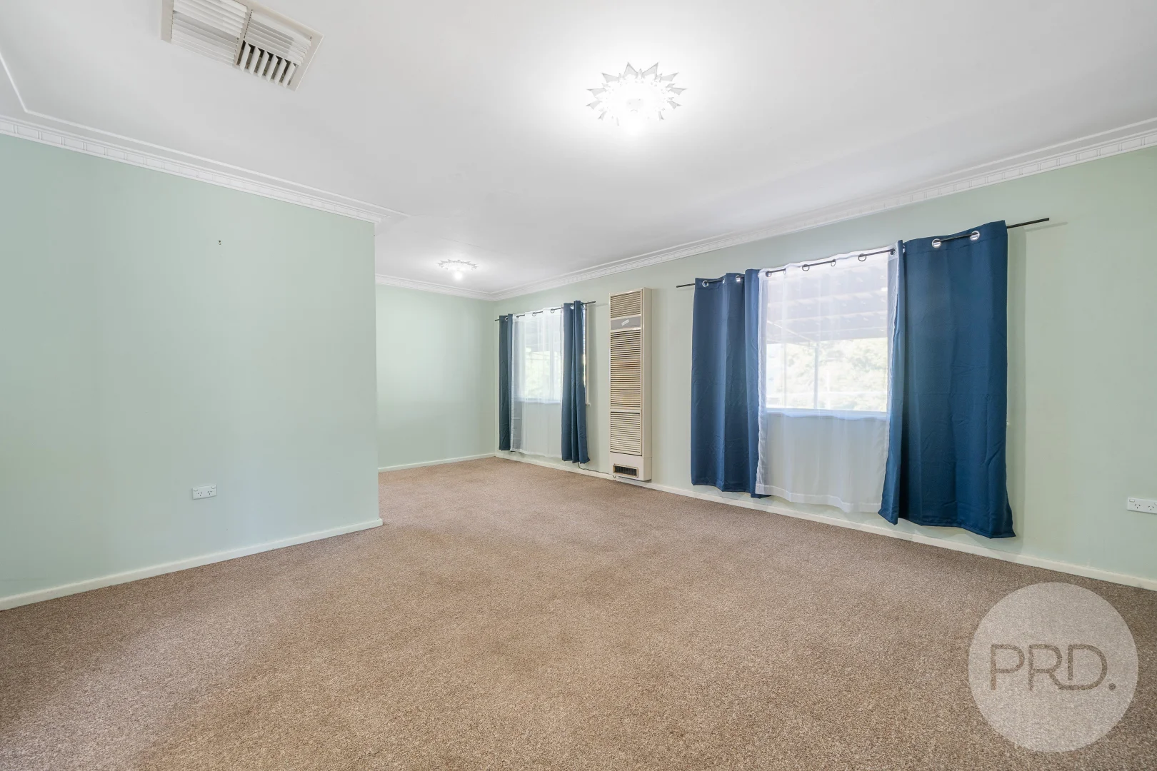 Additional image 2 of 10 Nixon Crescent, Tolland NSW 2650
