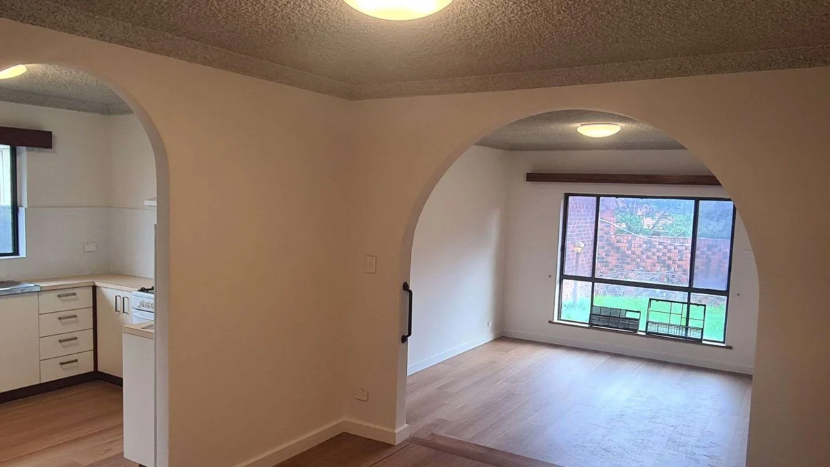 Additional image 4 of 6b Lindsay Avenue, Valley View SA 5093