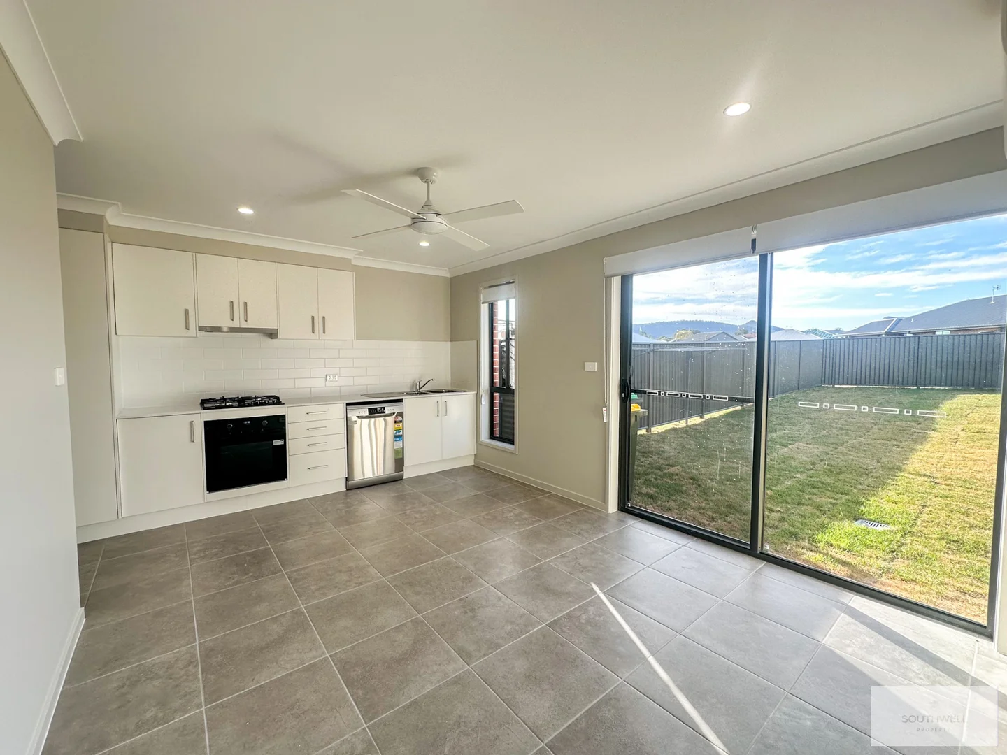 Additional image 2 of 2/54 Station Street, Kootingal NSW 2352