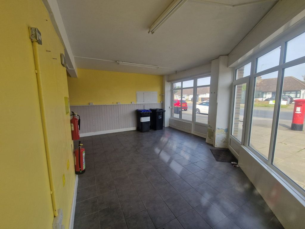 Additional image 2 of Property to rentThe Parade Lancing, Cokeham Road, Sompting, Lancing BN15