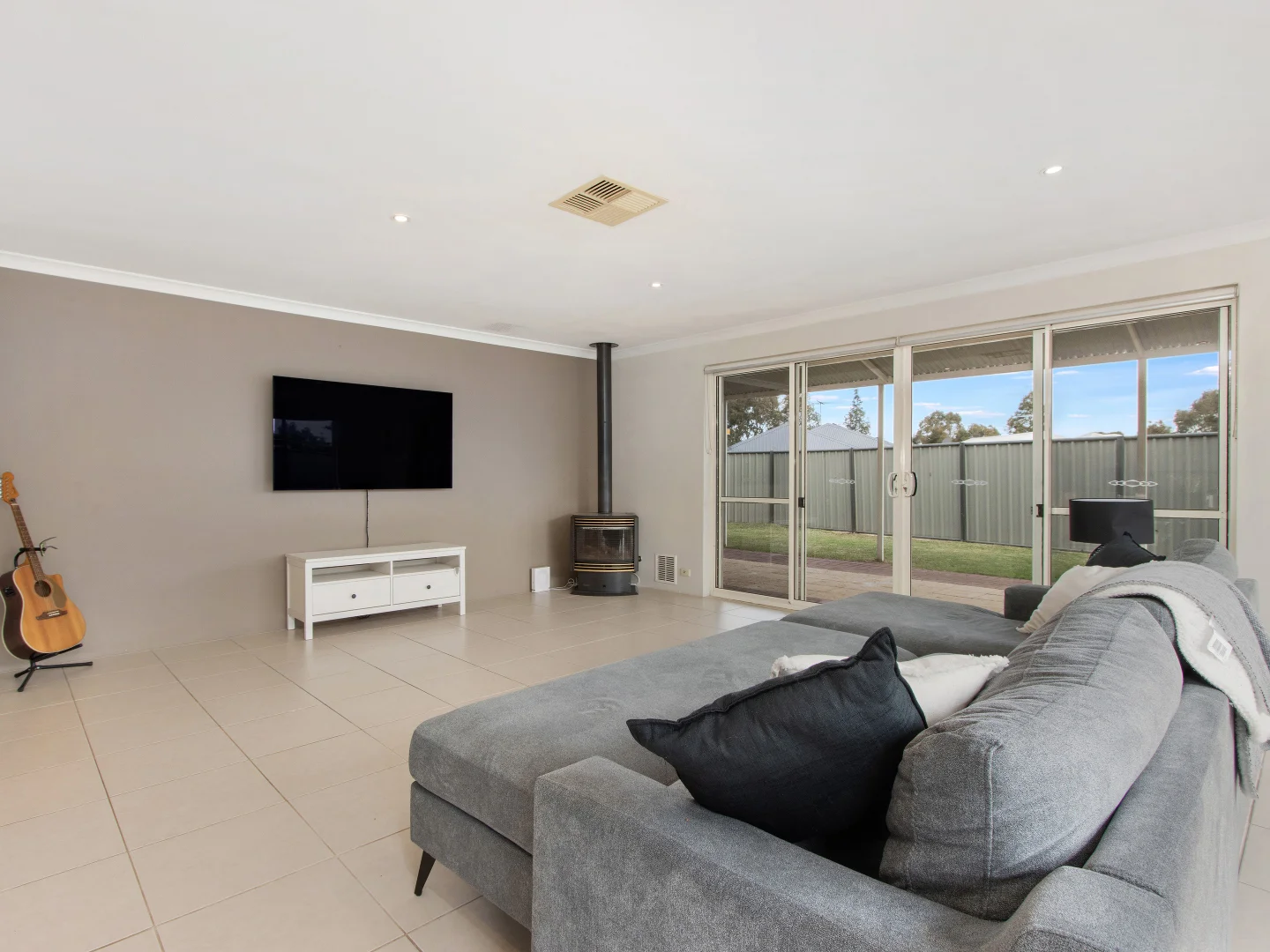 Additional image 2 of 7 Vivien Ave, Baldivis WA 6171