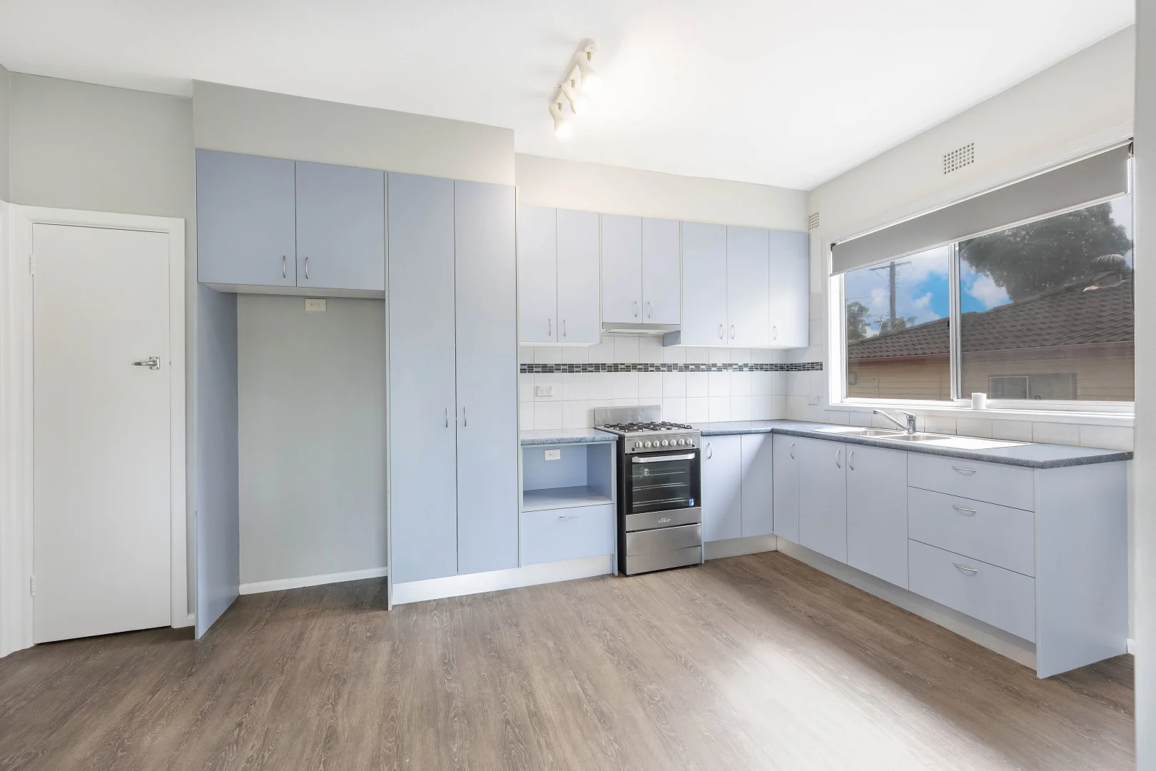 Additional image 3 of 6 Balmoral Drive, Cambridge Park NSW 2747