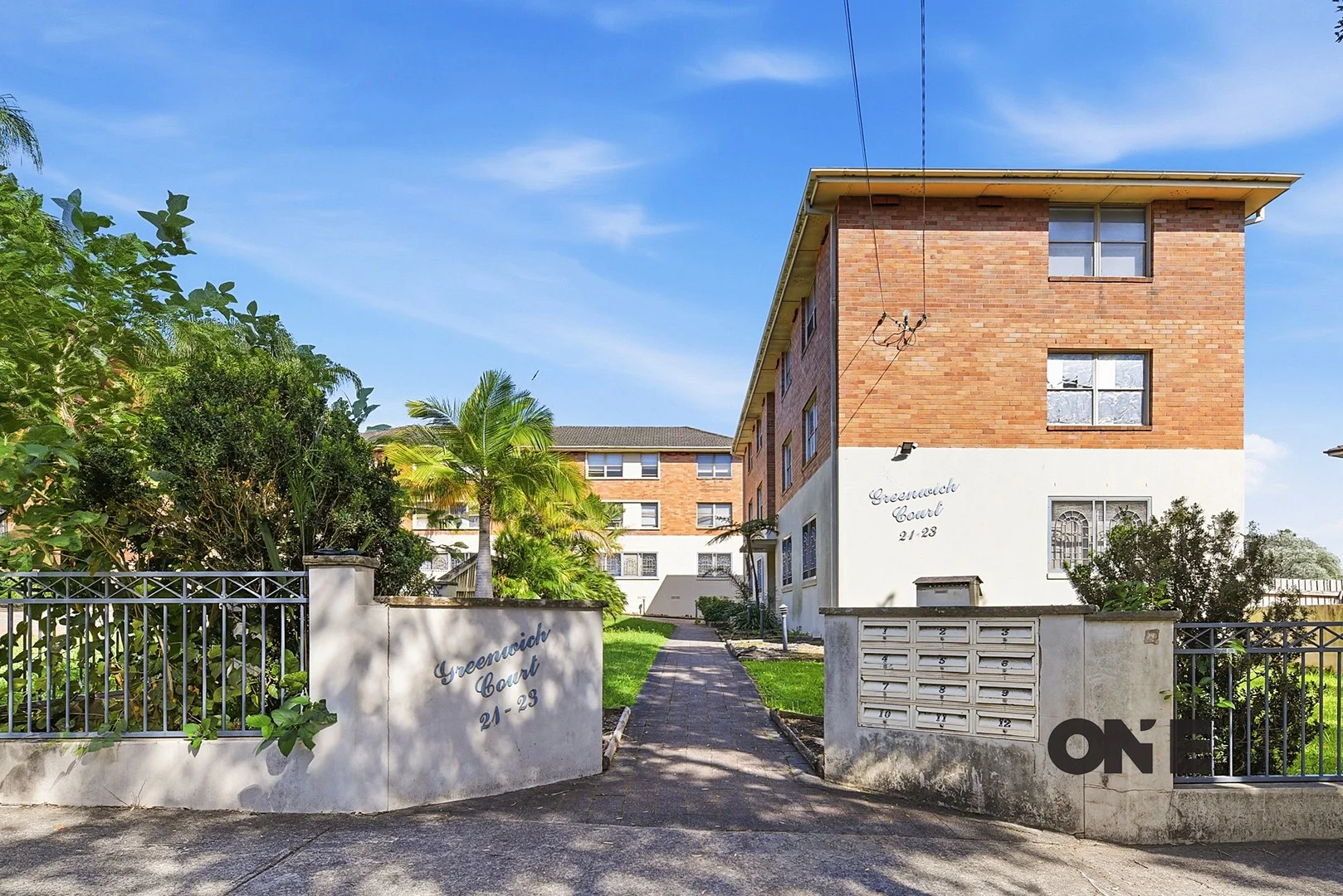 11/21-23 Marlene Cres, Greenacre NSW 2190