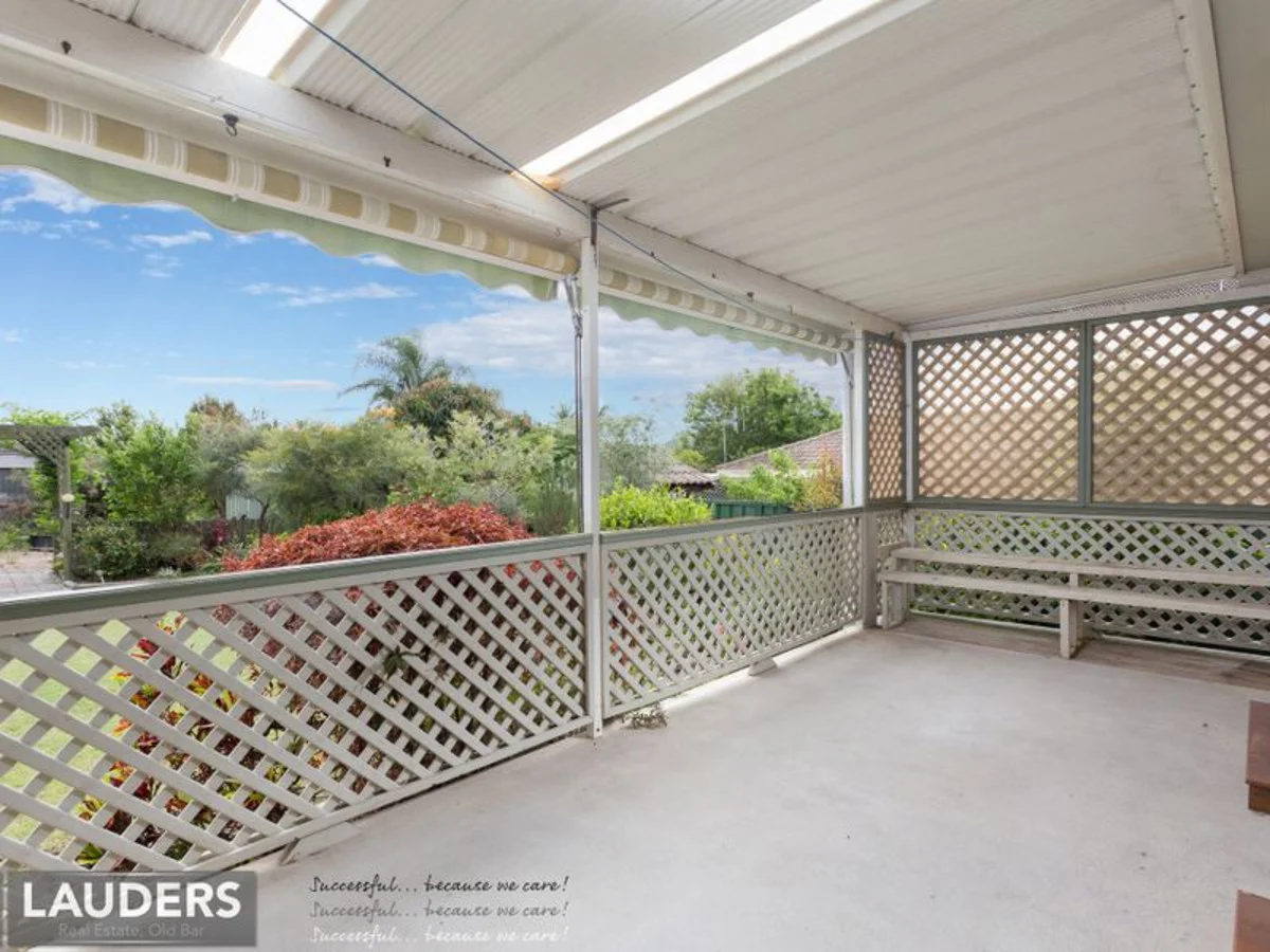 Additional image 2 of 8 Snoewood Street, Old Bar NSW 2430