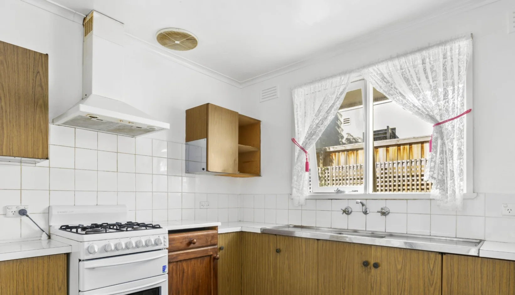Additional image 3 of 2/6 Glen Iris Rd, Camberwell VIC 3124