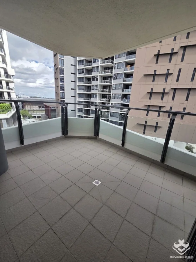 Additional image 8 of ID:21158122/37B Harbour Road, Hamilton QLD 4007