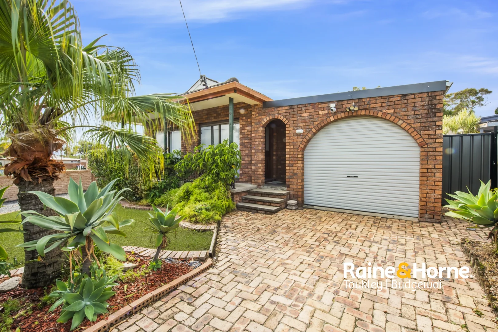 25 Bruce Road, Buff Point NSW 2262