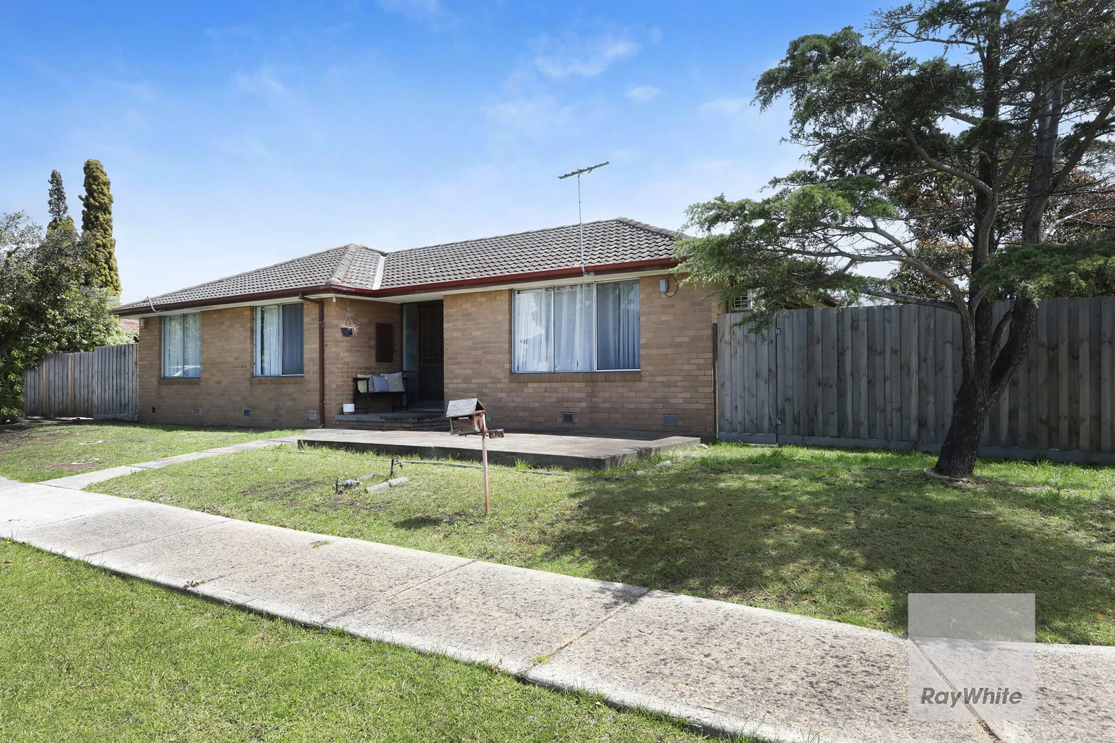 Additional image 2 of 233 Carrick Drive, Gladstone Park VIC 3043