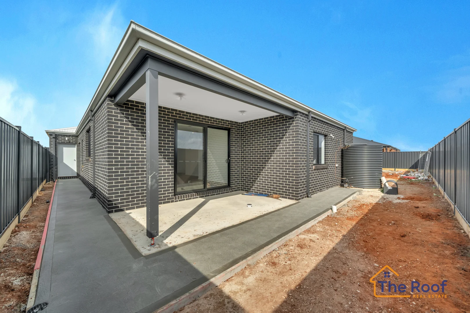 Additional image 3 of 98 Buckingham Boulevard, Strathtulloh VIC 3338