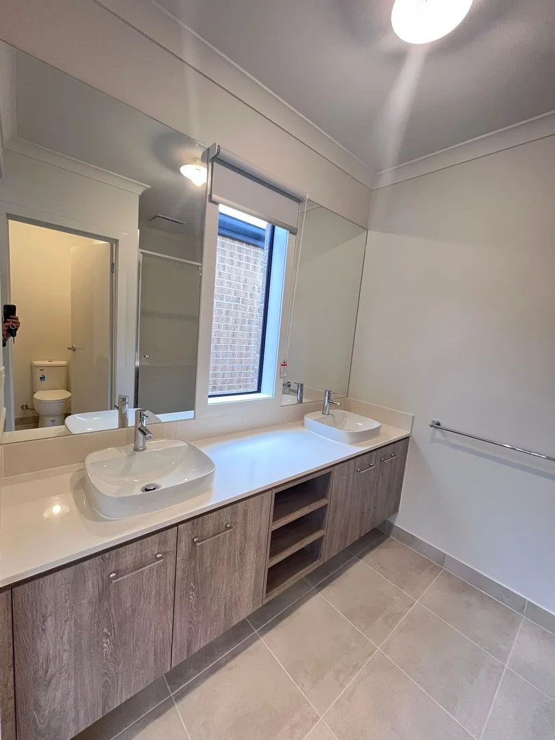 Additional image 13 of 37 Crotone Avenue, Deanside VIC 3336