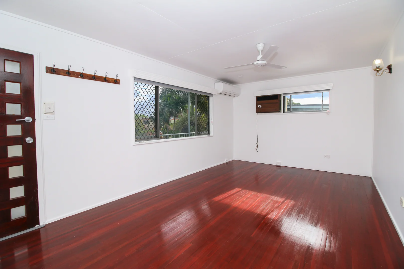 Additional image 2 of 327 Charles Street, Kirwan QLD 4817