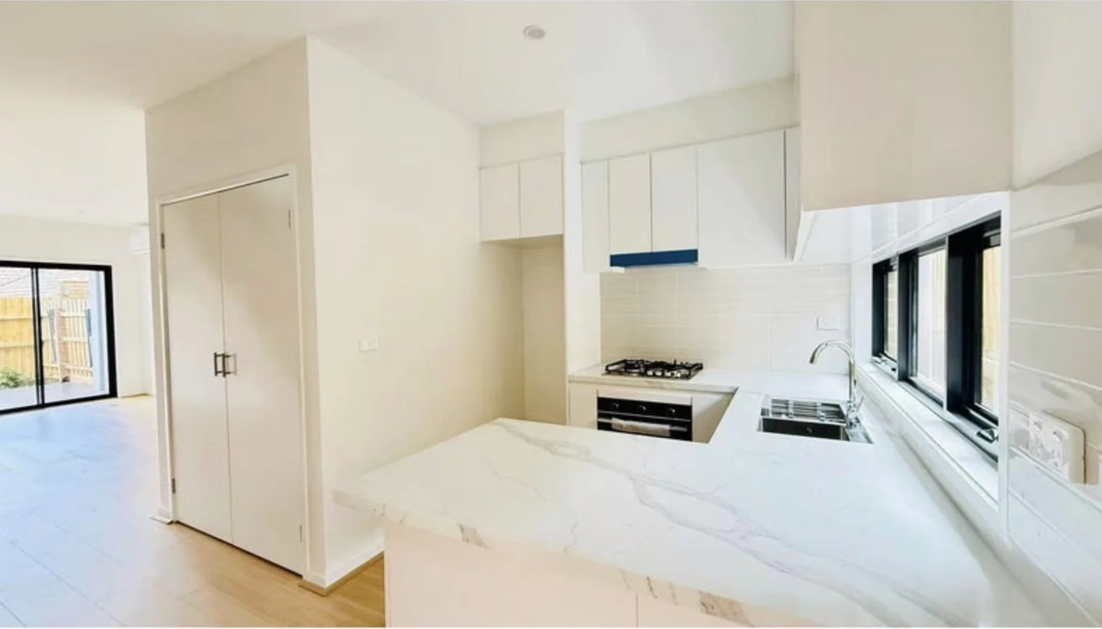 Additional image 3 of 5/12 Burwood Avenue, Ringwood VIC 3134