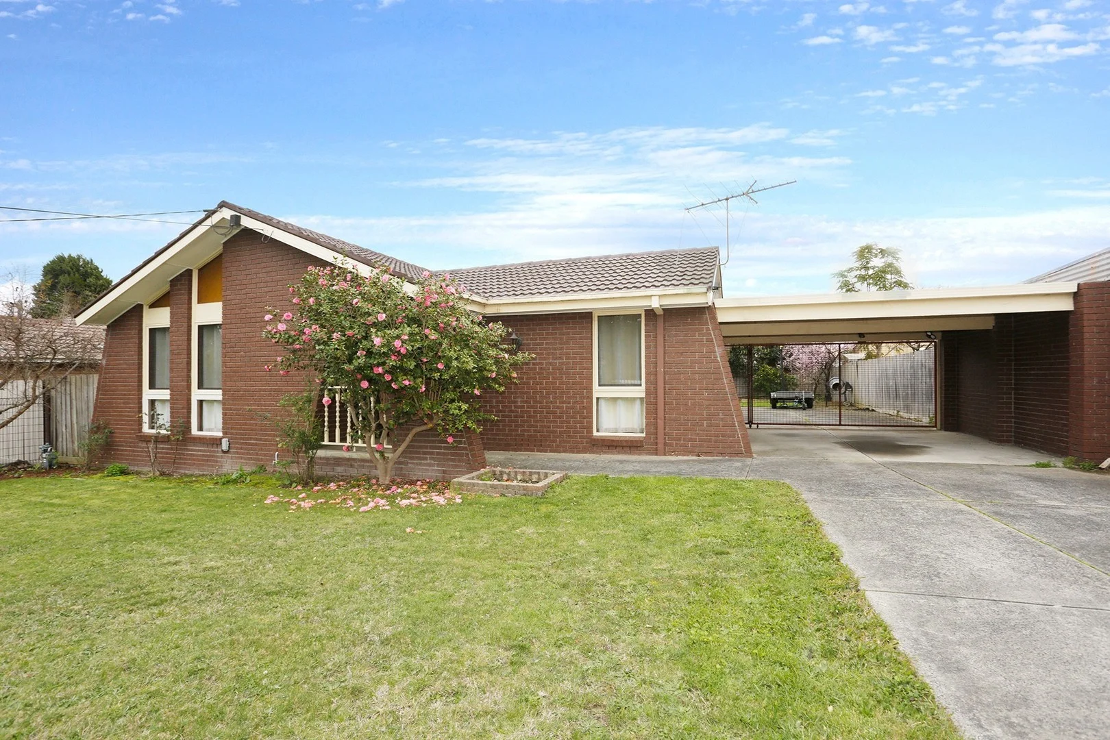 391 Mountain Hwy, Wantirna VIC 3152
