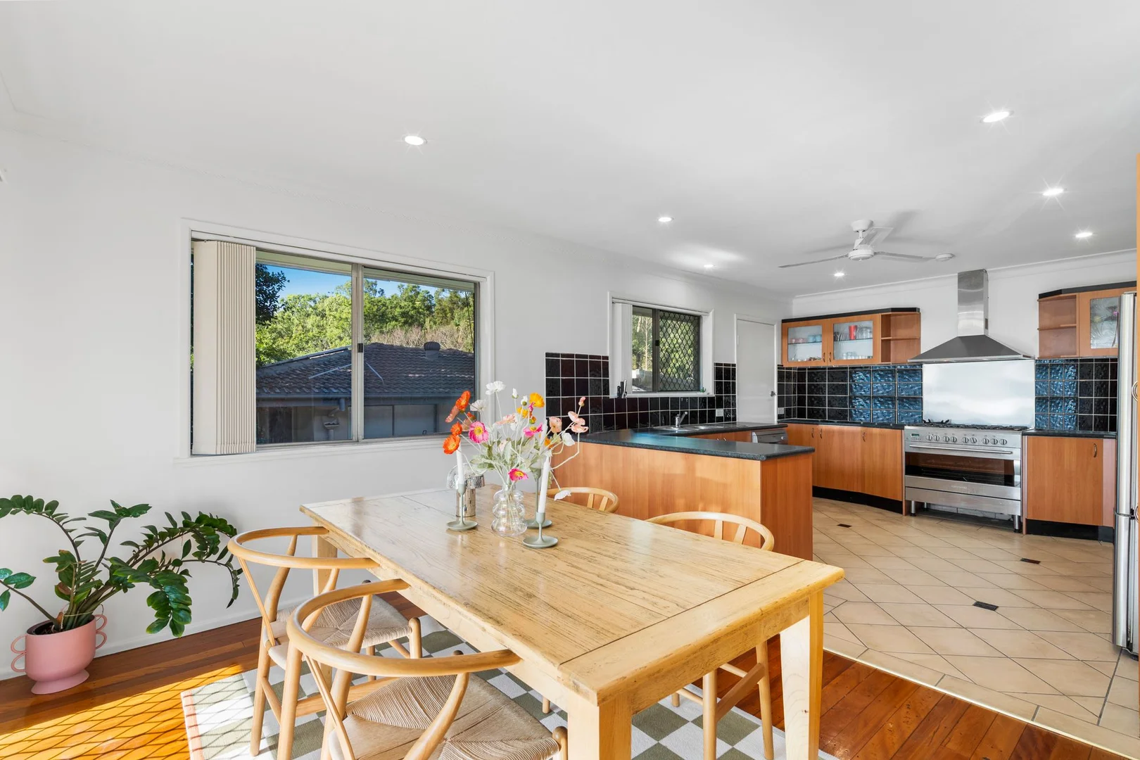 Additional image 3 of 22 Capella Street, Coorparoo QLD 4151