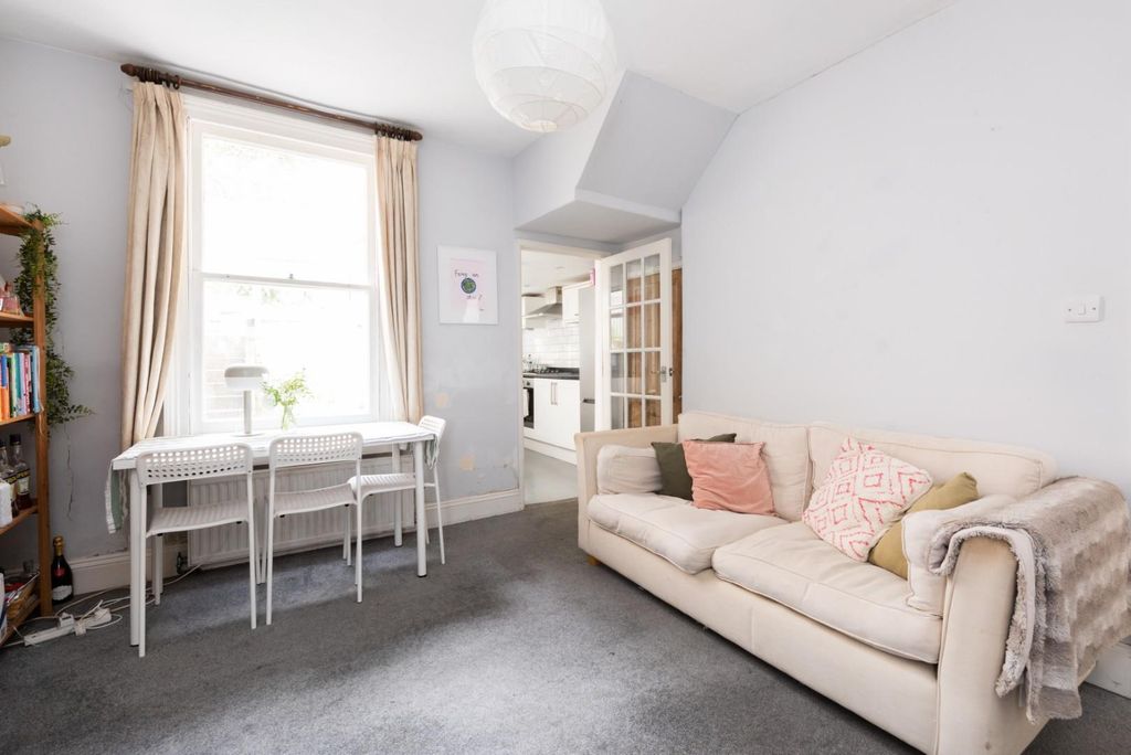 Additional image 3 of 4 bed terraced house to rentPera Place, Bath BA1