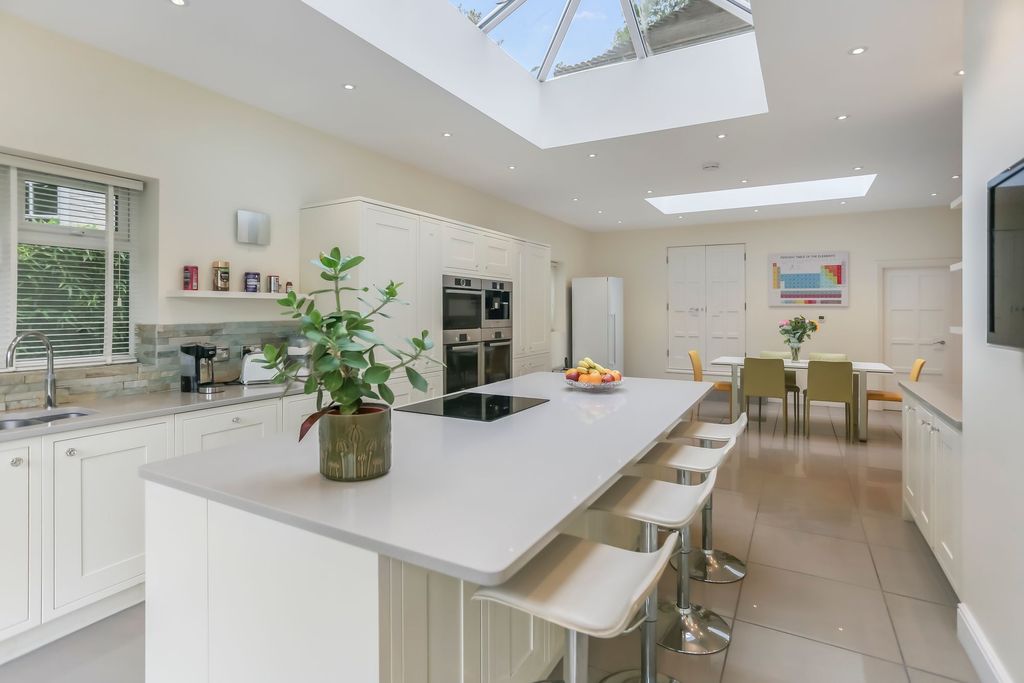 Additional image 4 of 7 bed detached house for saleWithdean Road, Brighton BN1