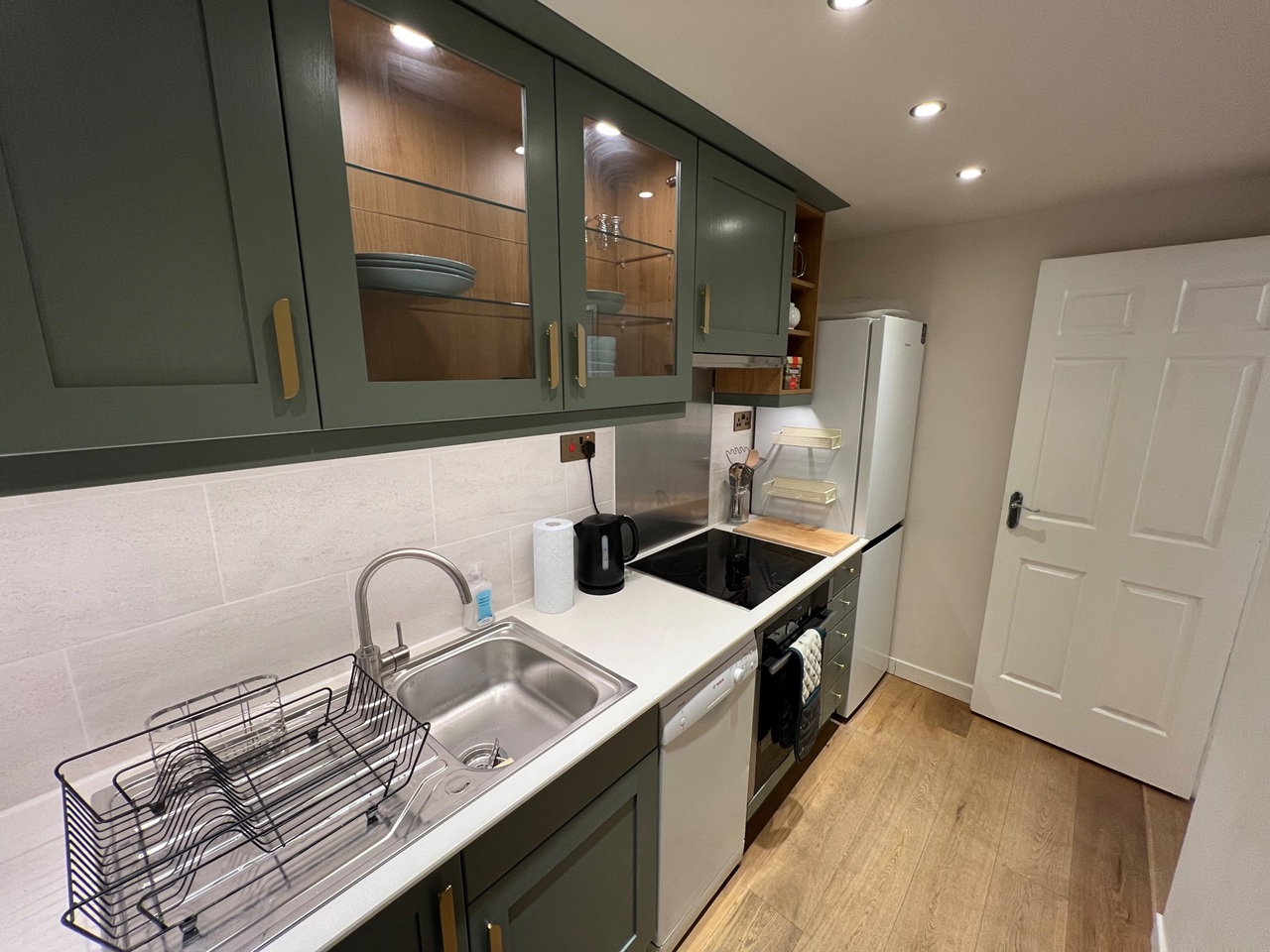 2 Bed Flat, Lancefield Quay, G3, N1 7GU photo 5