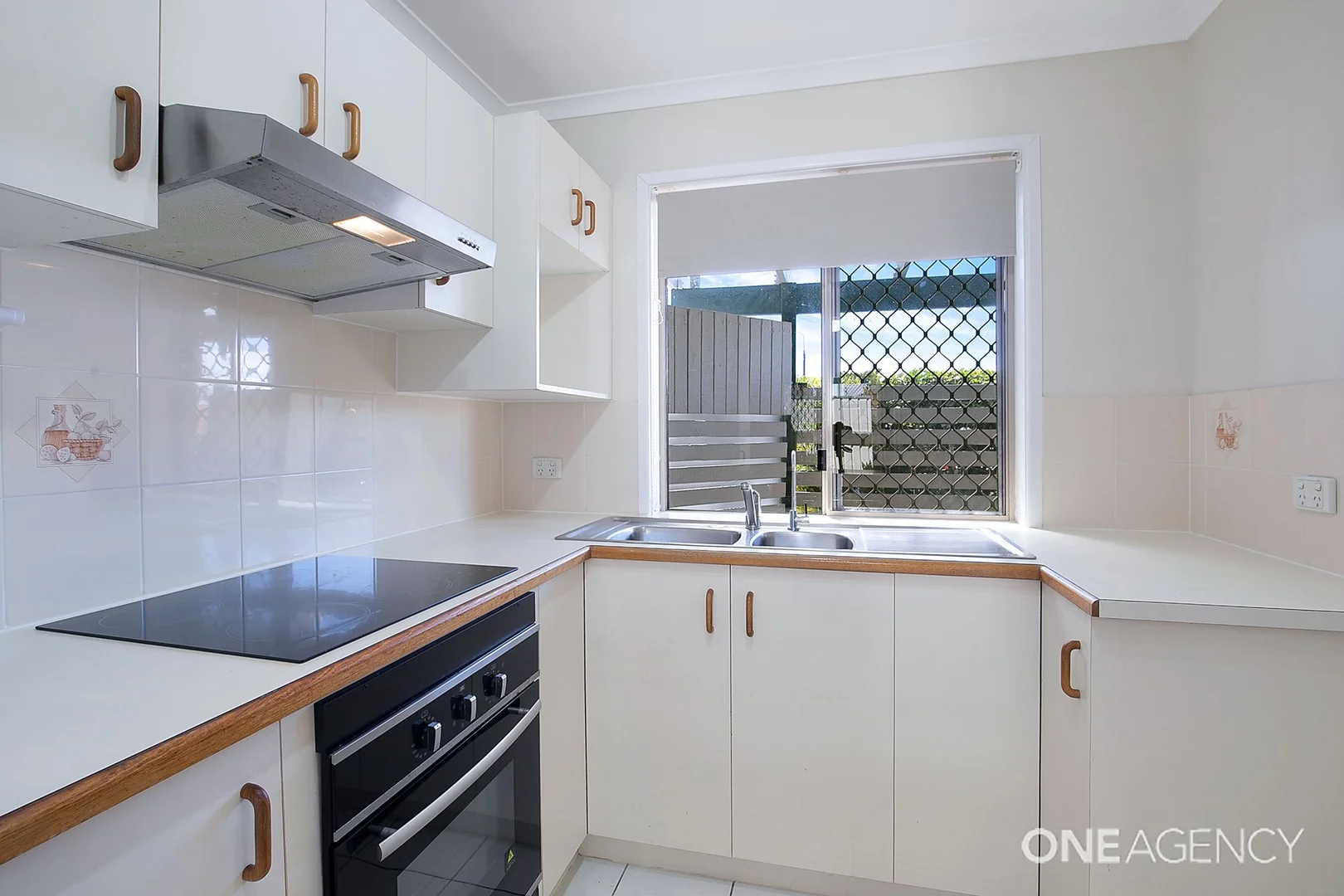 Additional image 4 of 2/102 Morris Road, Rothwell QLD 4022