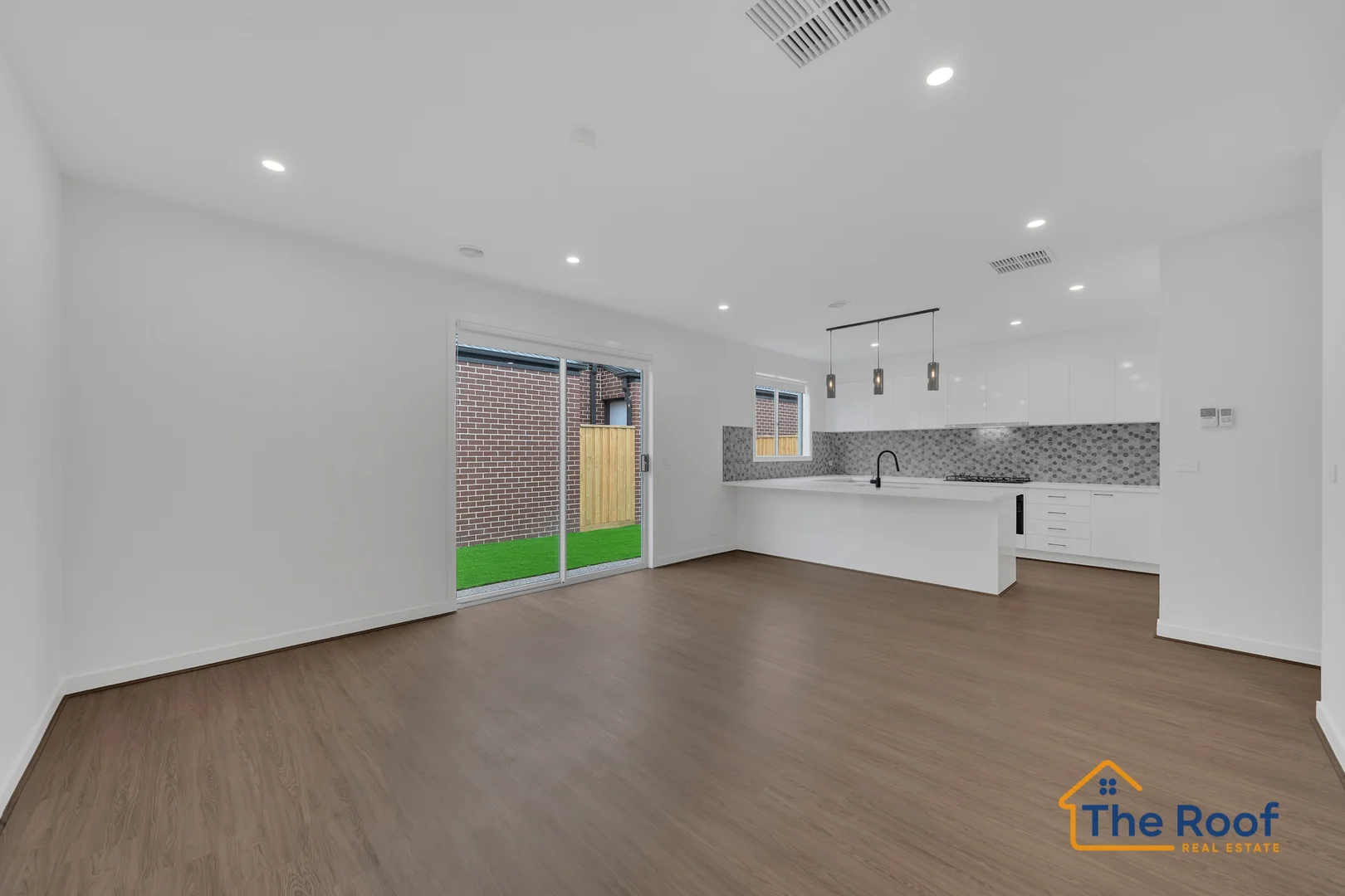 Additional image 5 of 4 Clematis Place, Strathtulloh VIC 3338