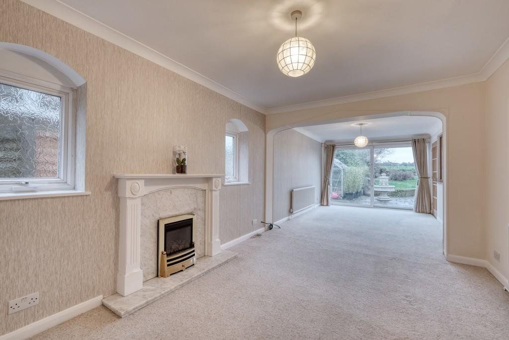 Additional image 2 of 3 bed detached house to rentBirmingham Road, Marlbrook, Bromsgrove, Worcestershire B61