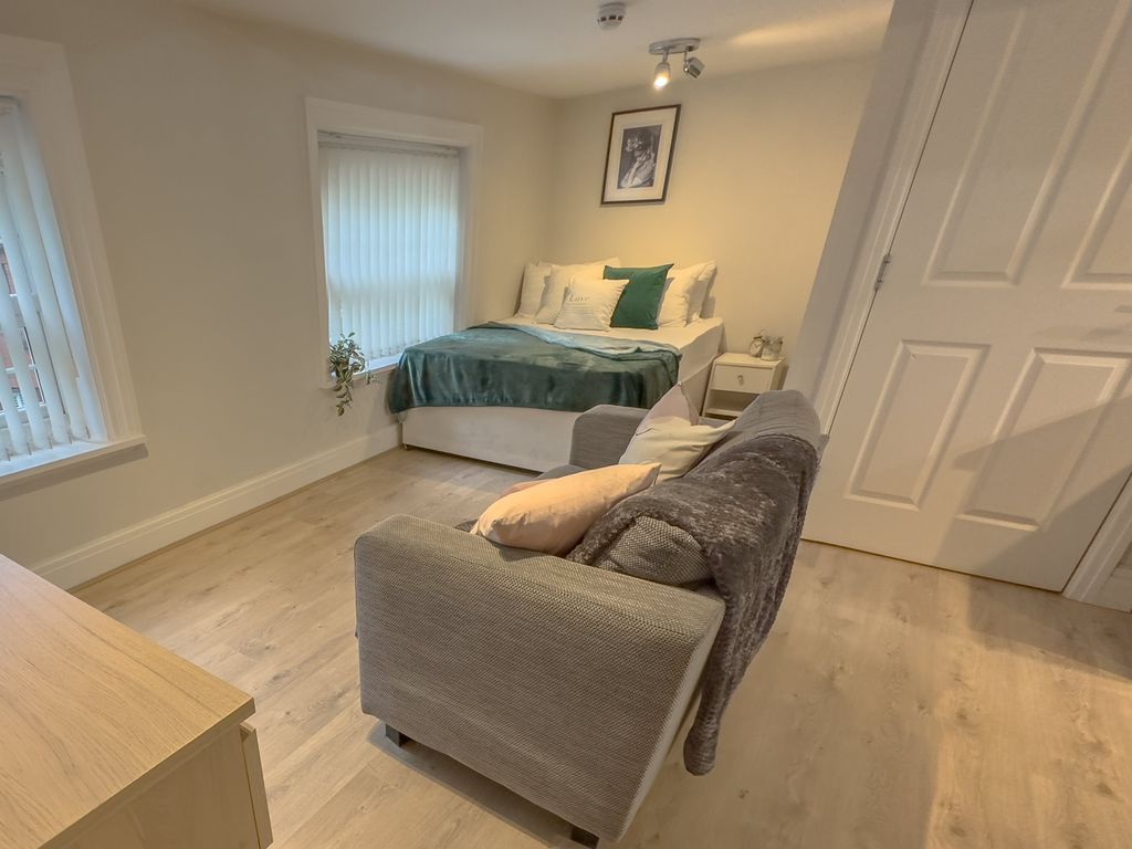Additional image 2 of Room to rentEverton Road L6