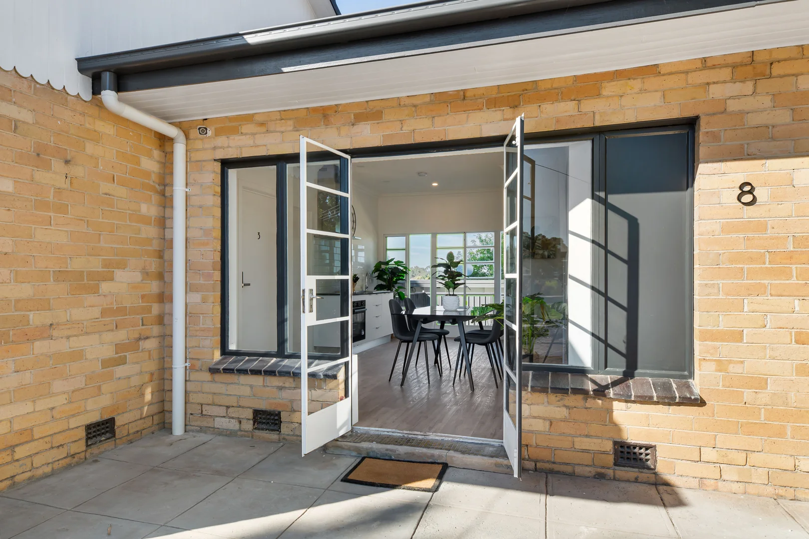 Additional image 5 of Apartment 2 5/8 Dale St, Kennington VIC 3550