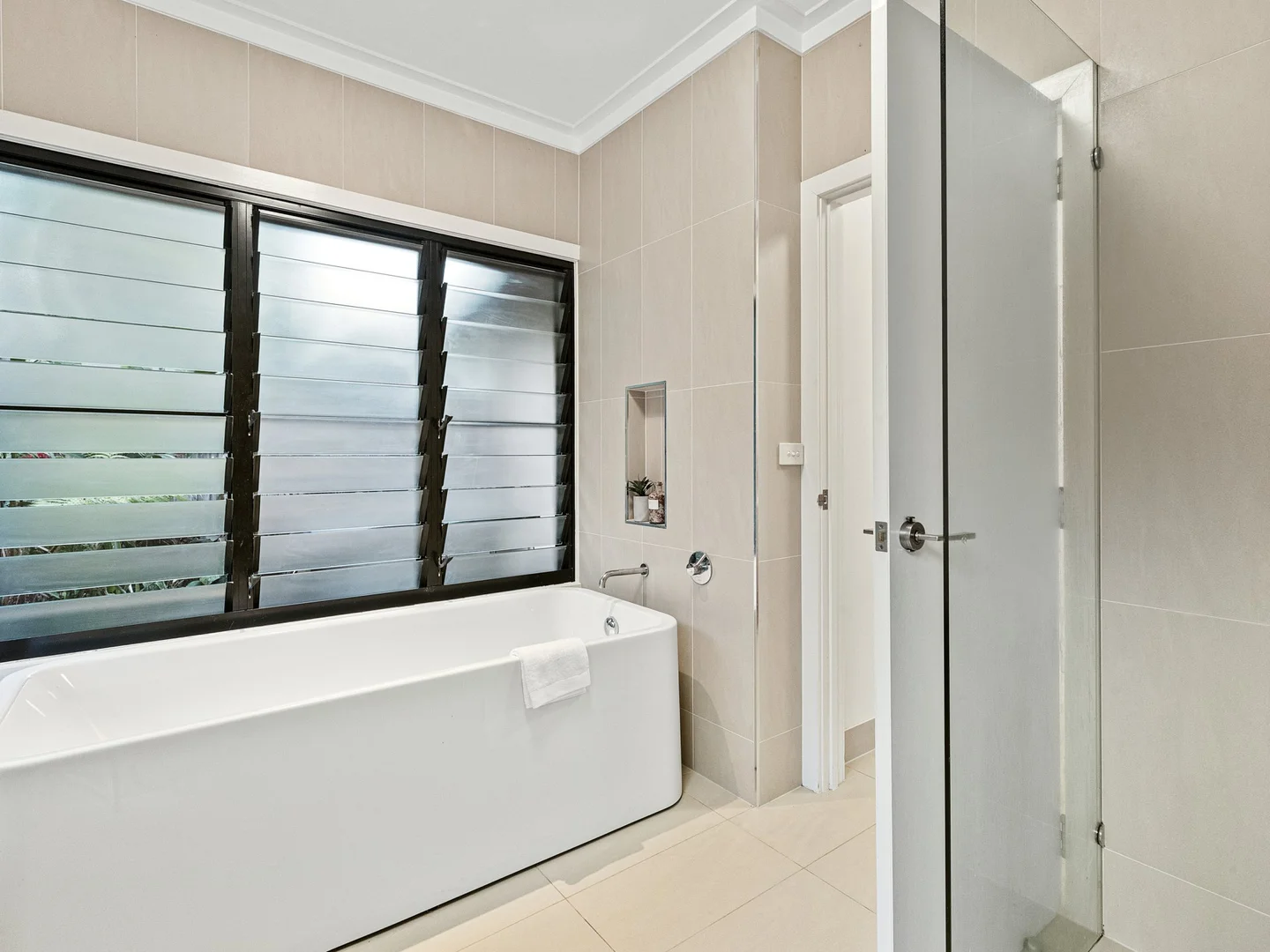 Additional image 15 of 2D Trundle Terrace, Whitfield QLD 4870