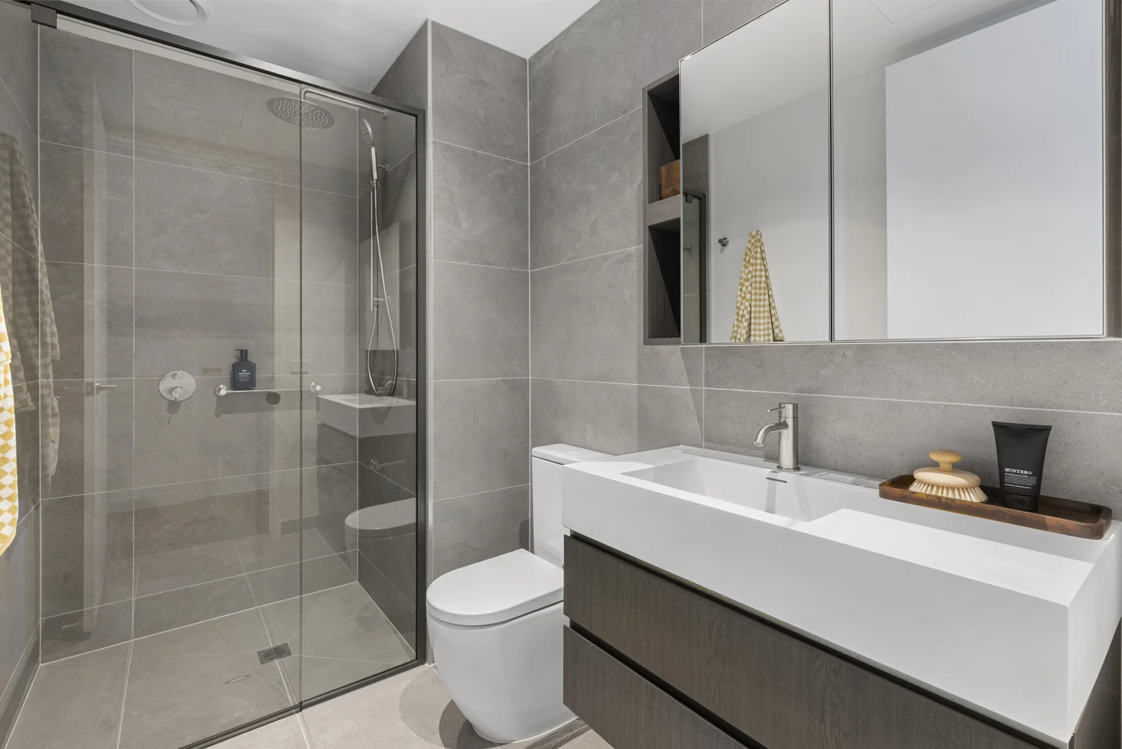Additional image 10 of 2408/687 La Trobe St, Docklands VIC 3008