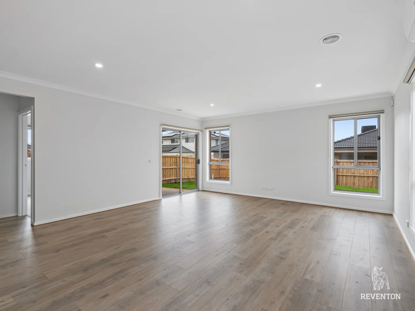 Additional image 3 of 48 Fountain Dr, Beveridge VIC 3753