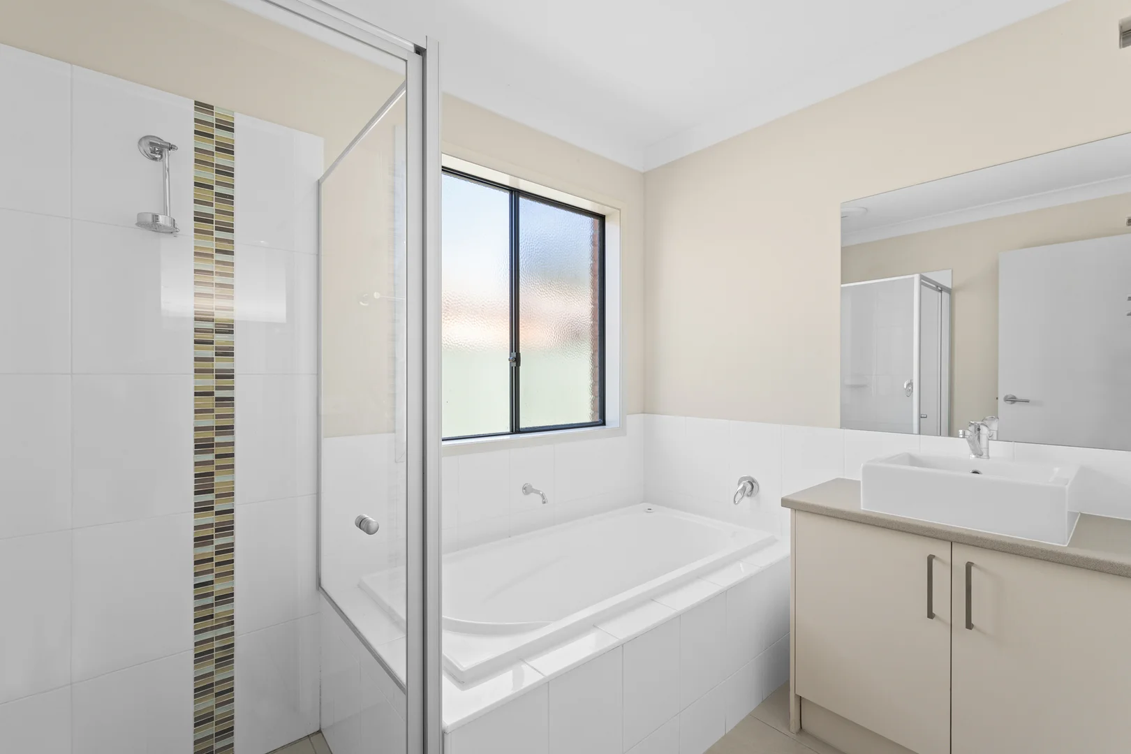 Additional image 6 of 23 Caulfield Drive, Ascot VIC 3551