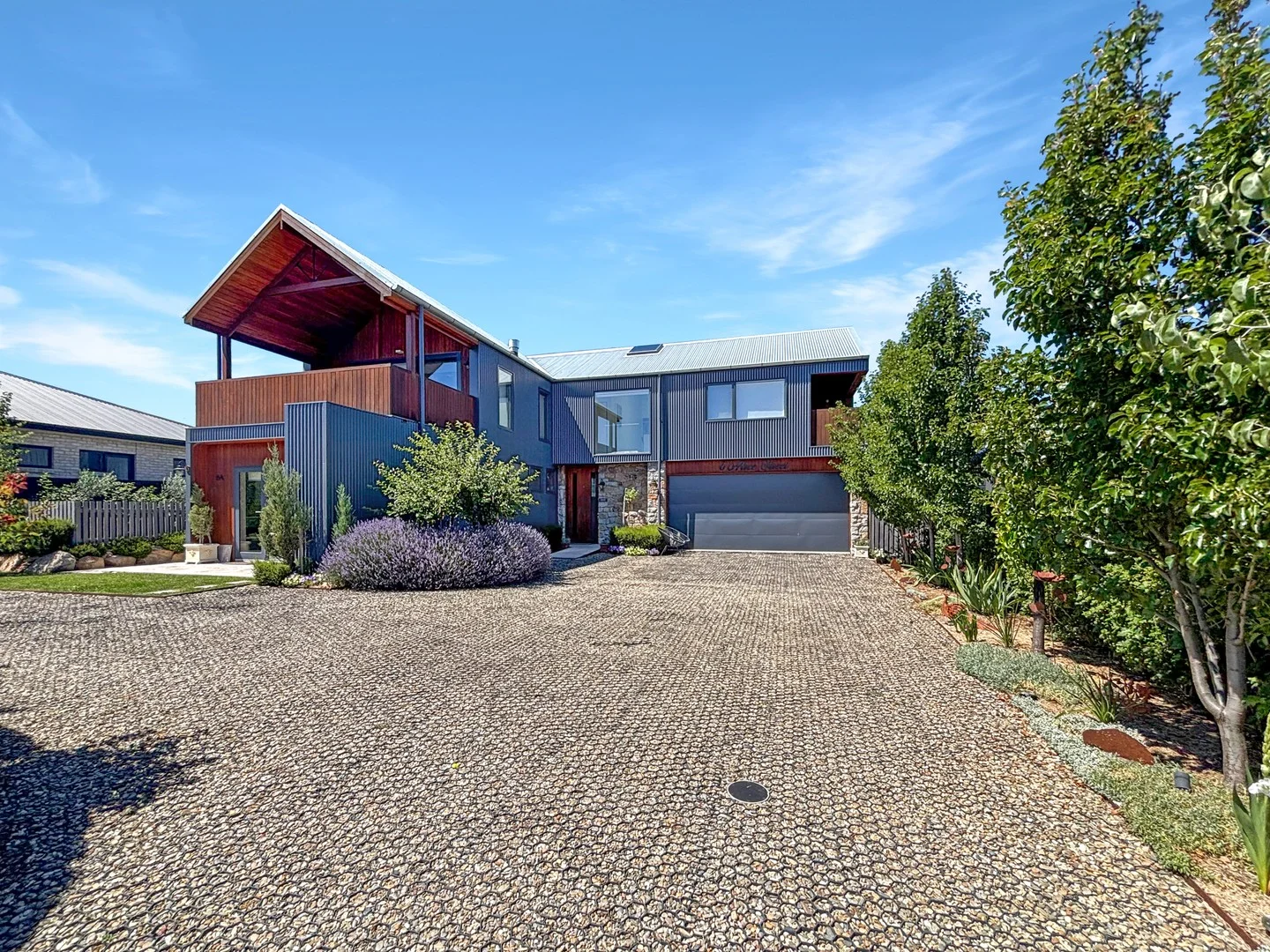 6 Alice Street, Jindabyne NSW 2627