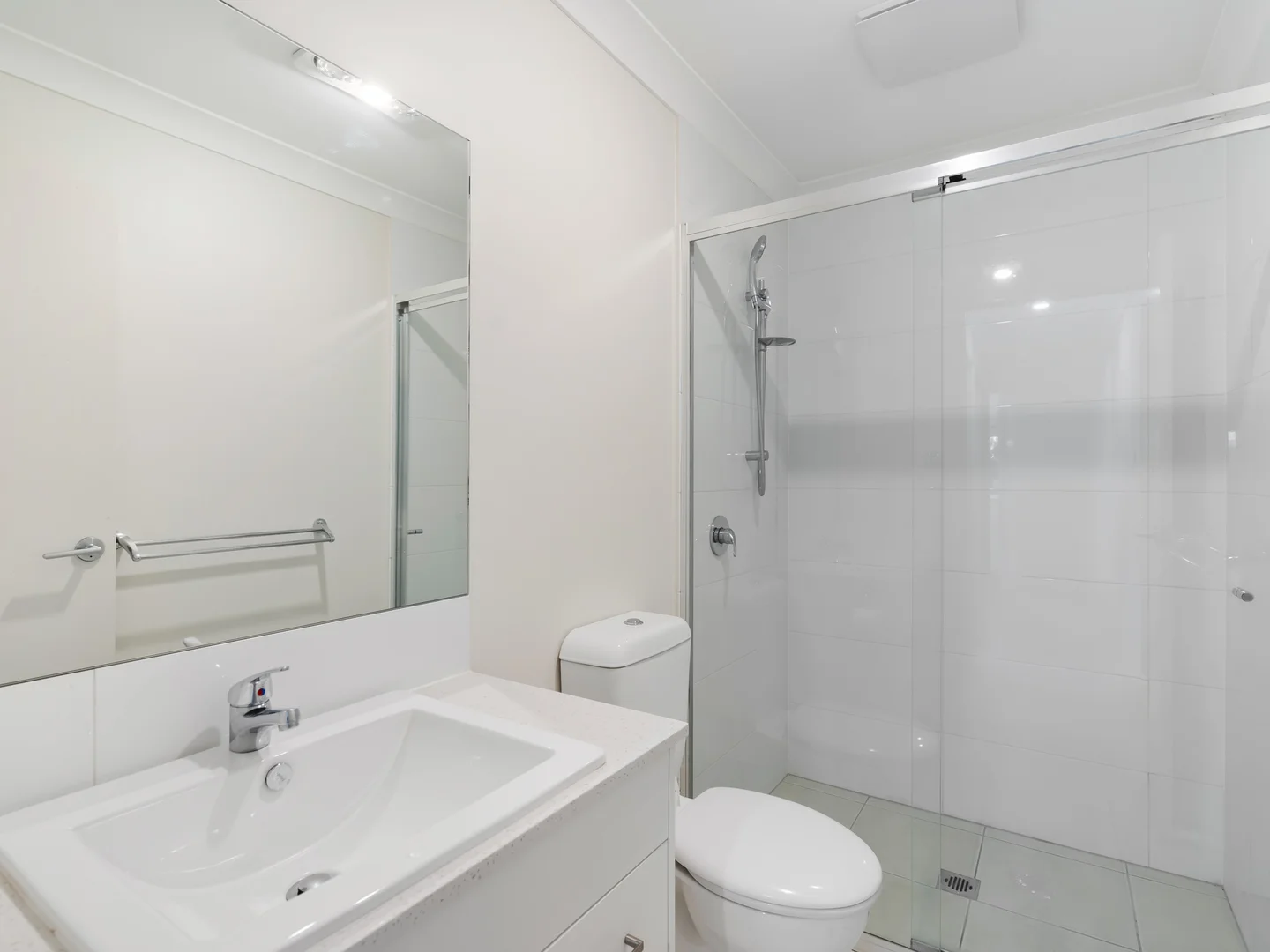 8A Cinnamon Way, Morisset NSW 2264 photo 5