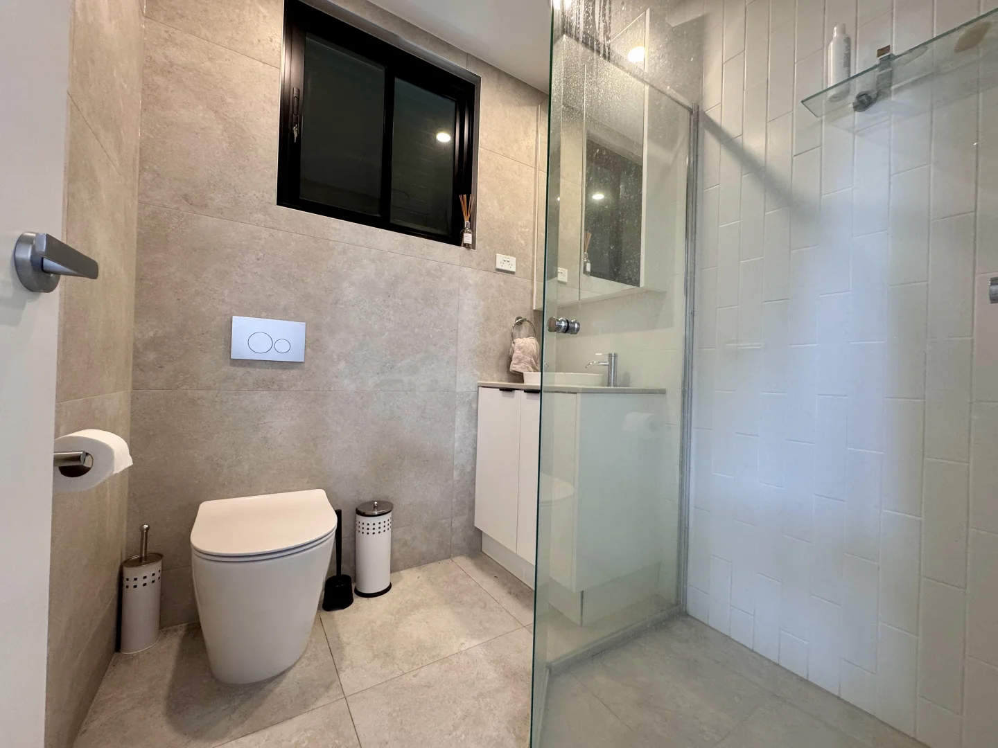 Additional image 3 of FLAT 1/21A CARWAR AVE, Carss Park NSW 2221