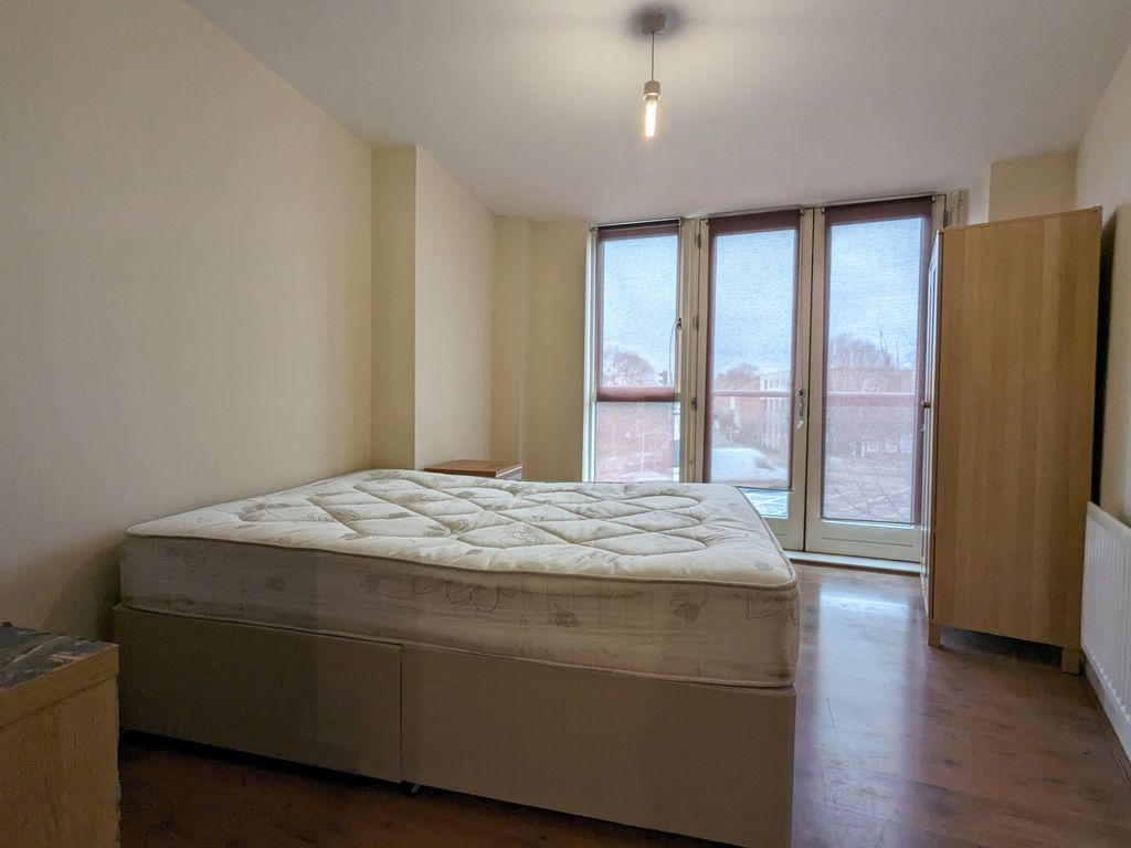Additional image 6 of 2 bed flat to rentLee Bank Middleway, Birmingham, West Midlands B15
