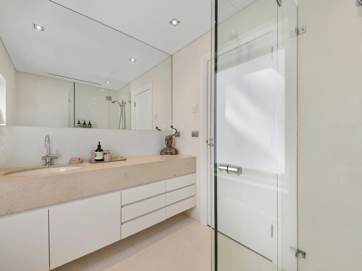 Additional image 18 of 3/26 Yarranabbe Road, Darling Point NSW 2027