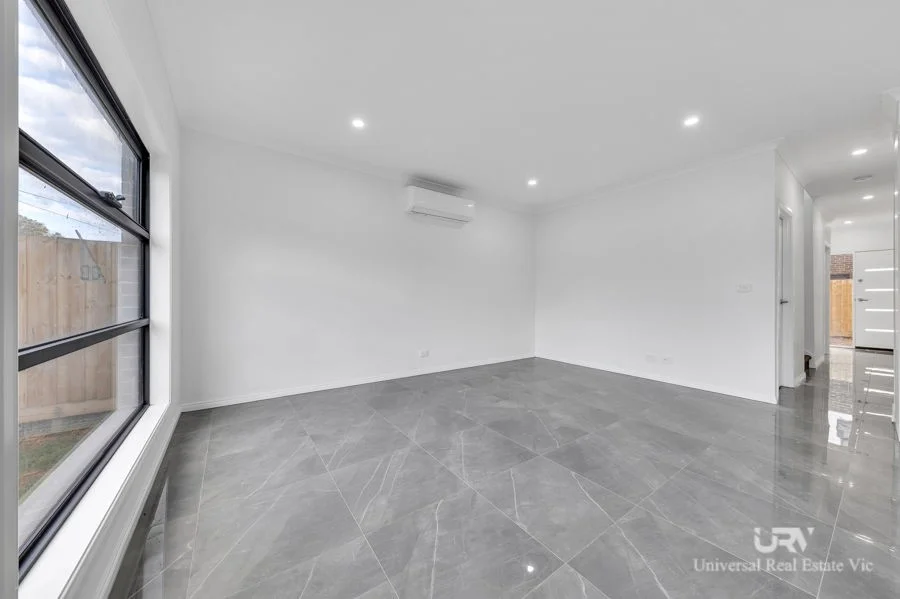 Additional image 5 of 2/17 Mambourin Street, Werribee VIC 3030