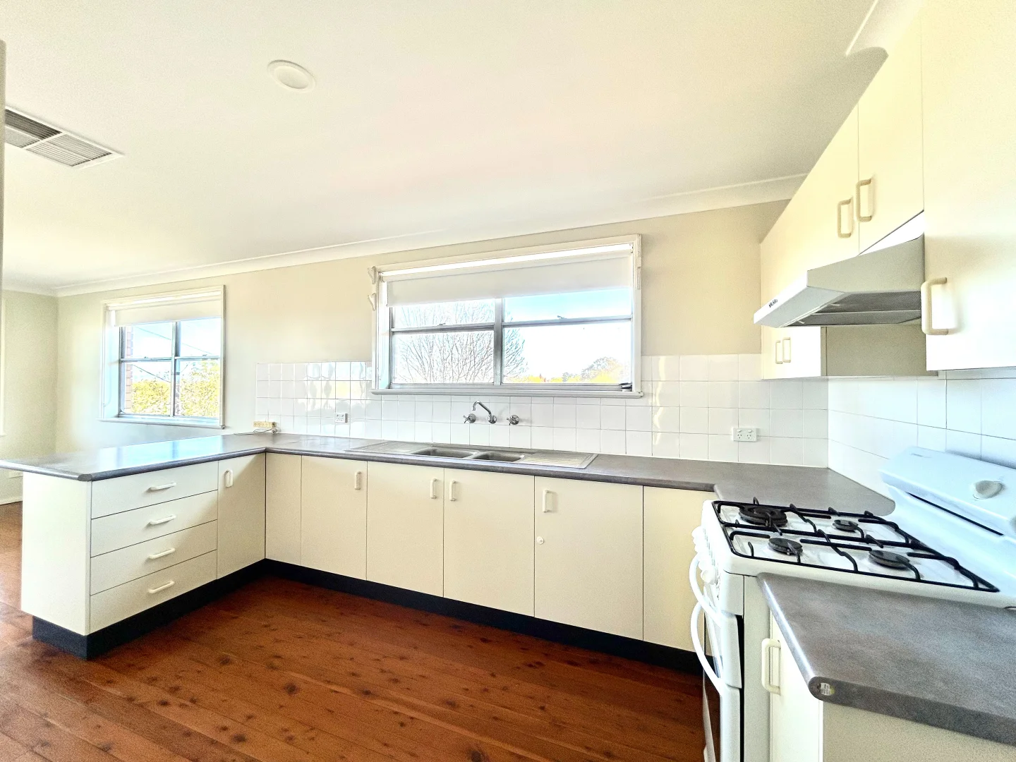 Additional image 5 of 16A Carthage St, North Tamworth NSW 2340