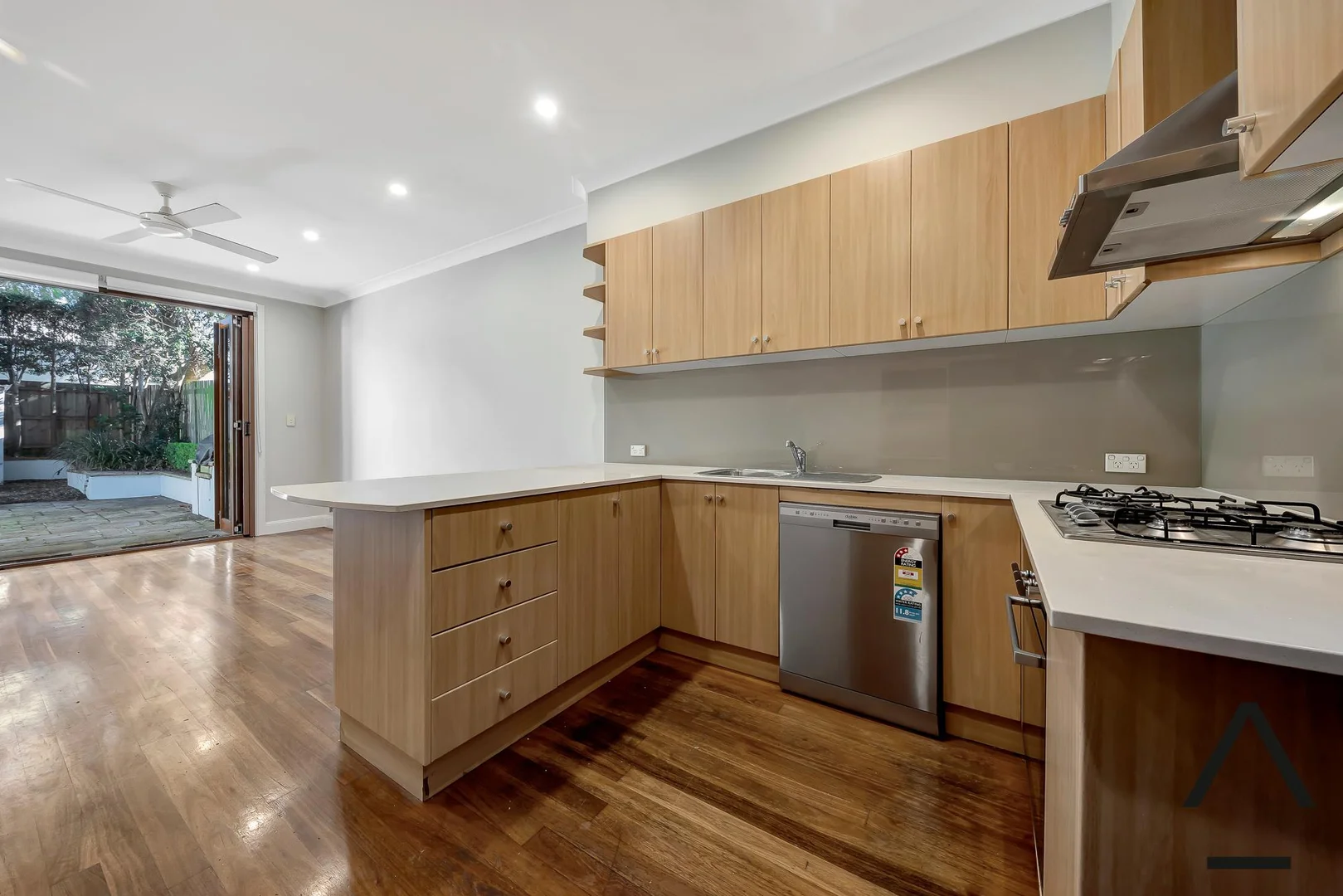 Additional image 3 of 72 West Street, North Sydney NSW 2060