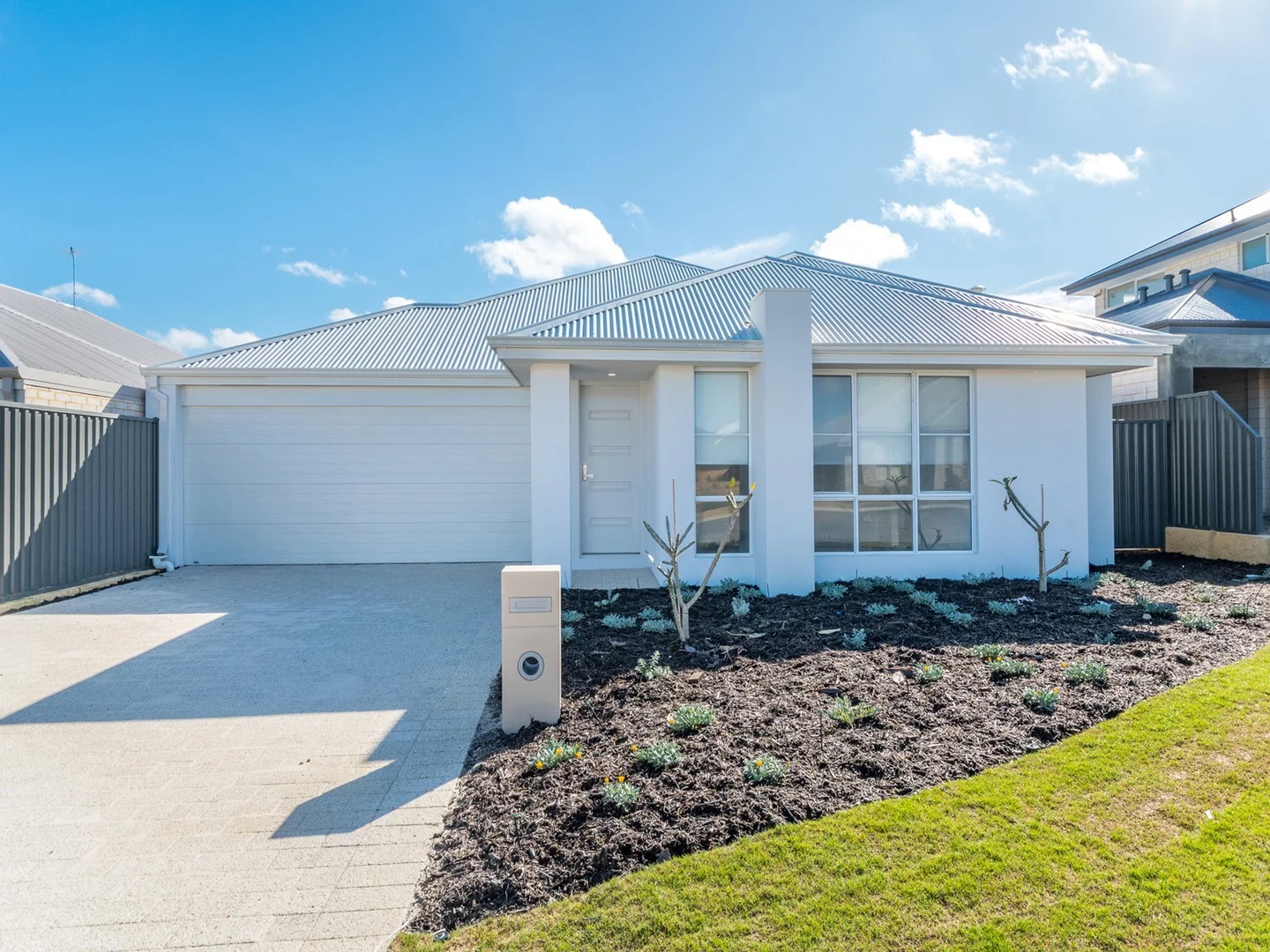 15 Abbott Close, Eglinton WA 6034
