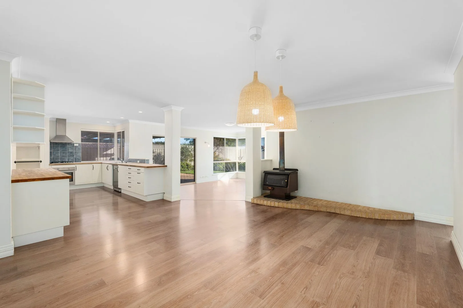 Additional image 2 of 98 Venturi Drive, Ocean Reef WA 6027